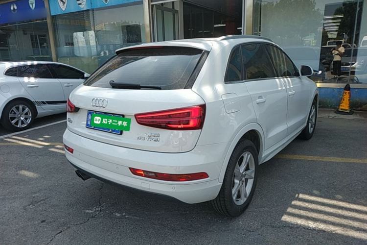 Used Audi Q3 2016 35 TFSI Fashion Model Rear Right 45 Deg