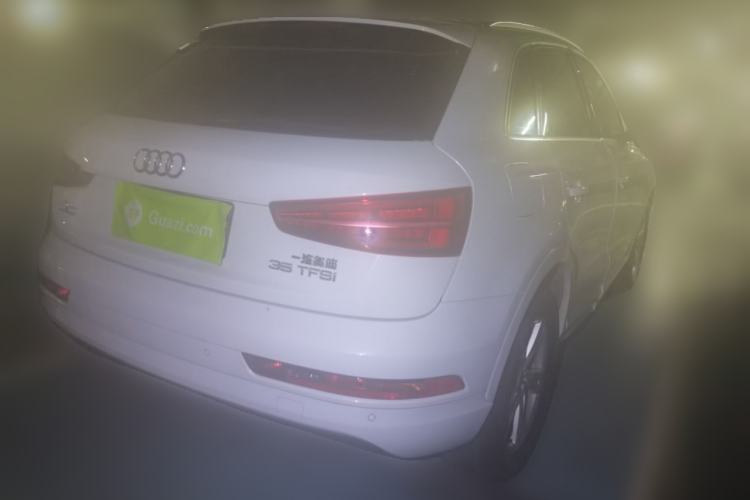 Used Audi Q3 2016 35 TFSI Fashion Model Rear Right 45 Deg