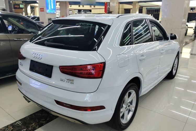 Used Audi Q3 2016 30 TFSI Fashion Model Rear Right 45 Deg