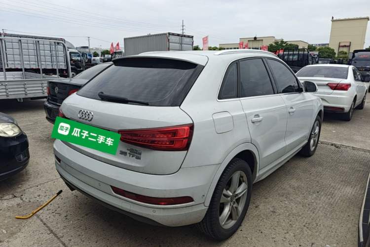 Used Audi Q3 2016 35 TFSI Style Edition Rear Right 45 Deg