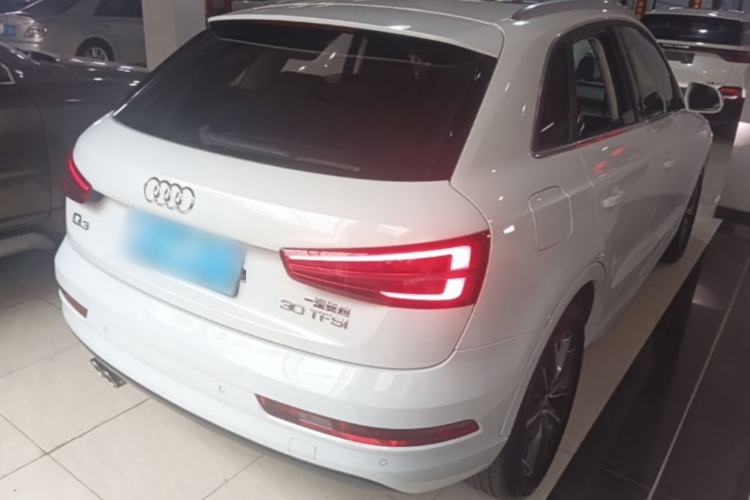 Used Audi Q3 2016 30 TFSI Fashion Model Rear Right 45 Deg