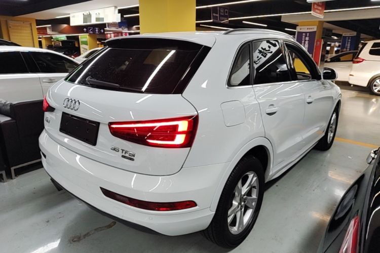 Used Audi Q3 2016 35 TFSI Fashion Model Rear Right 45 Deg