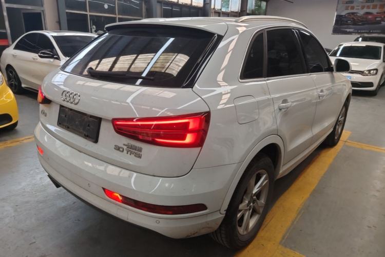 Used Audi Q3 2016 30 TFSI Fashion Model Rear Right 45 Deg
