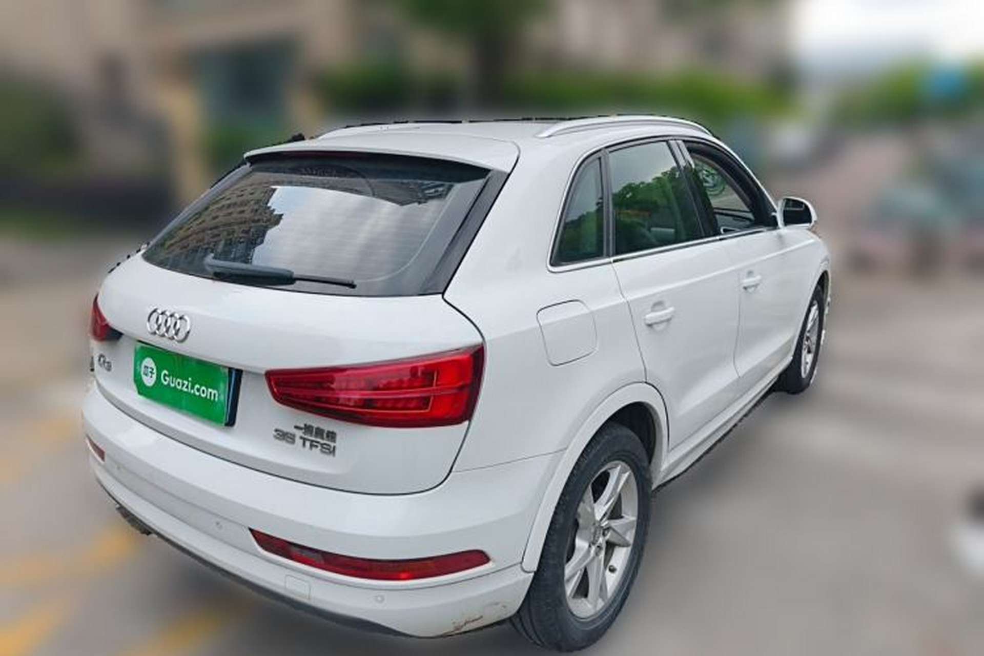 Used Audi Q3 2016 35 TFSI Fashion Model Rear Right 45 Deg