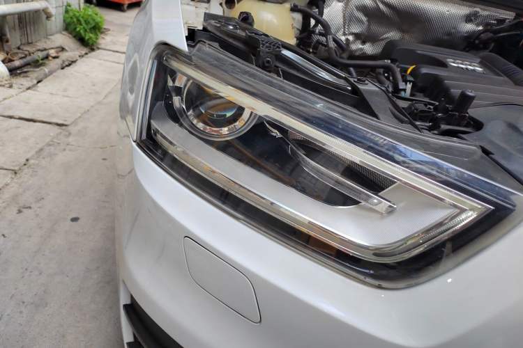 Used Audi Q3 2016 30 TFSI Collector's Edition Intelligent Model Right Front Headlight