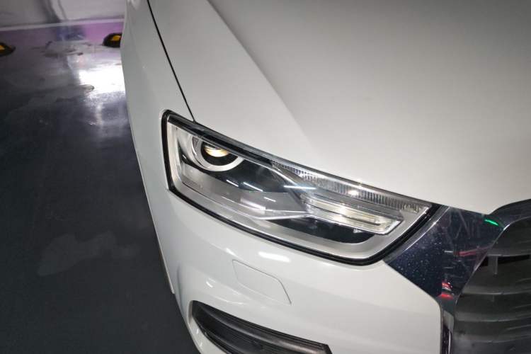 Used Audi Q3 2016 30 TFSI Fashion Model Right Front Headlight
