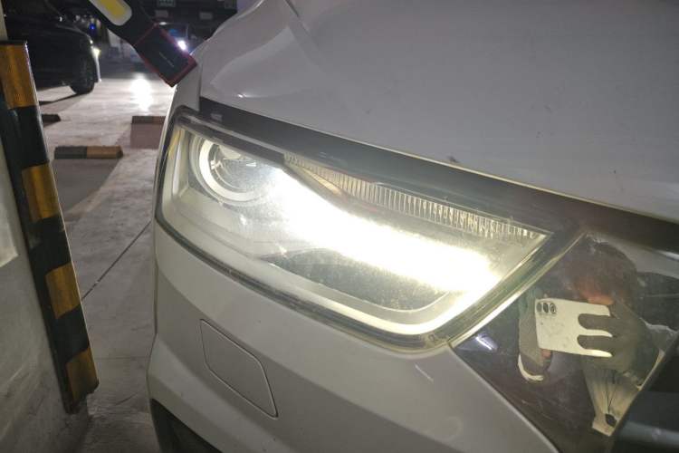 Used Audi Q3 2016 30 TFSI Fashion Model Right Front Headlight