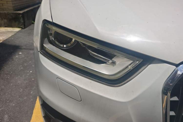Used Audi Q3 2016 30 TFSI Collector's Edition Intelligent Model Right Front Headlight