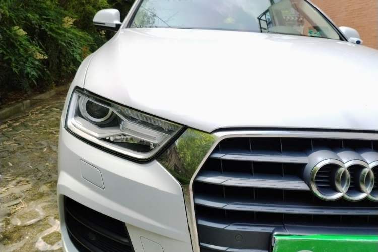 Used Audi Q3 2016 30 TFSI Fashion Model Right Front Headlight
