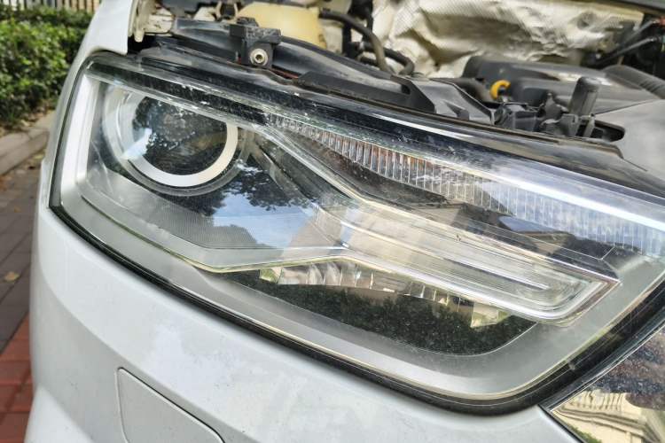 Used Audi Q3 2016 30 TFSI Fashion Model Right Front Headlight