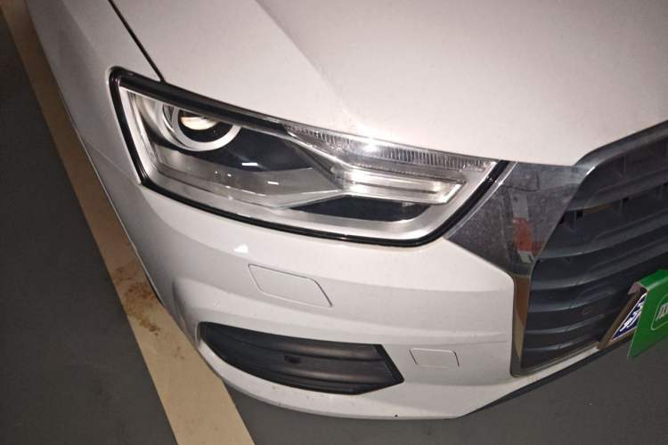 Used Audi Q3 2016 35 TFSI Style Edition Right Front Headlight