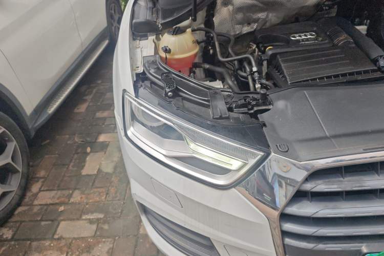 Used Audi Q3 2016 30 TFSI Standard Model Right Front Headlight