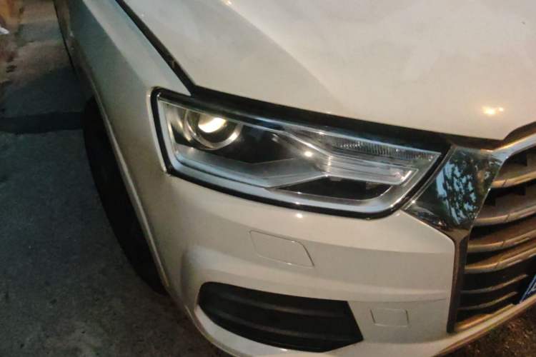 Used Audi Q3 2016 35 TFSI Fashion Model Right Front Headlight