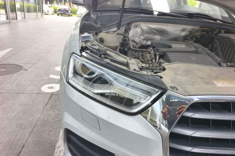 Used Audi Q3 2016 30 TFSI Standard Model Right Front Headlight