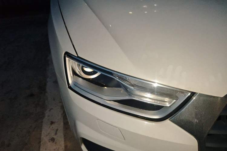 Used Audi Q3 2016 30 TFSI Fashion Model Right Front Headlight