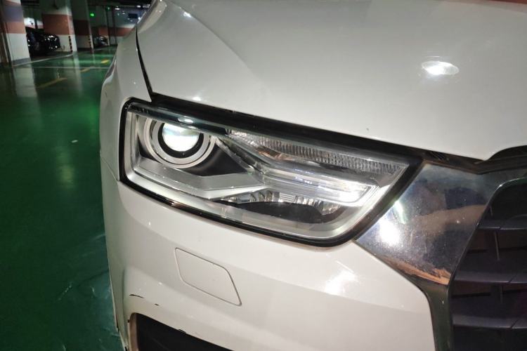 Used Audi Q3 2016 35 TFSI Fashion Model Right Front Headlight