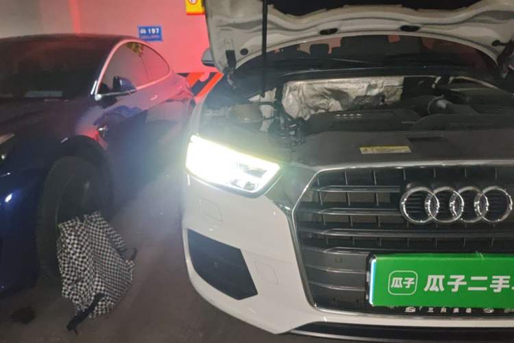 Used Audi Q3 2016 35 TFSI Style Edition Right Front Headlight