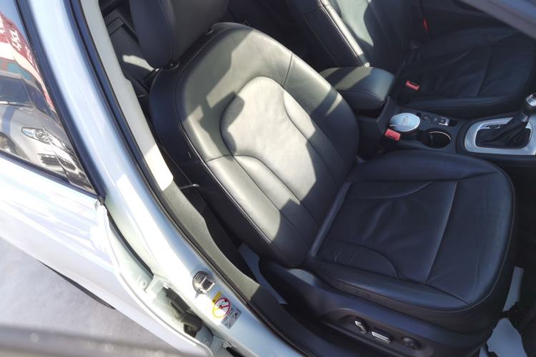 Used Audi Q3 2016 35 TFSI Style Edition Right Front Seat