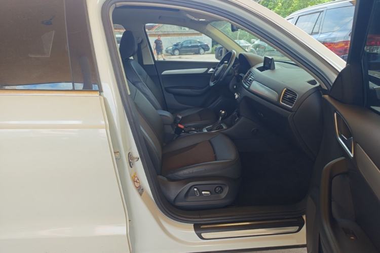 Used Audi Q3 2016 35 TFSI Fashion Model Right Front Seat