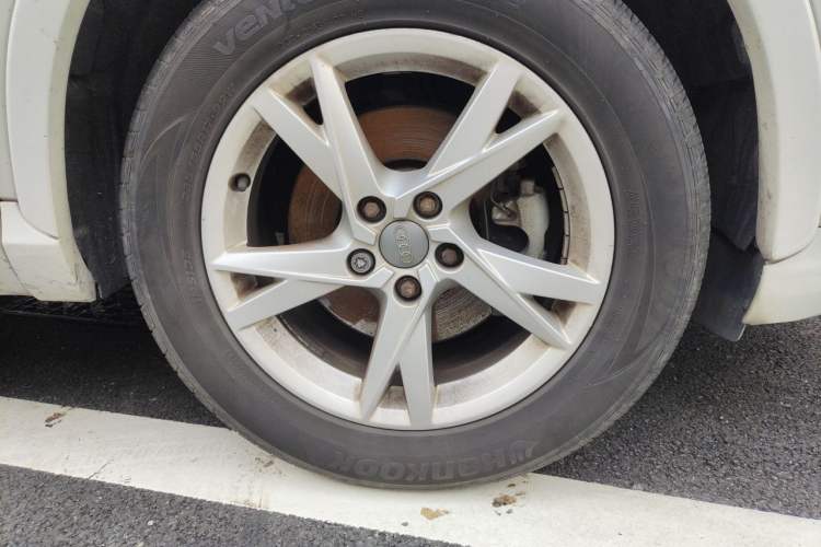 Used Audi Q3 2016 30 TFSI Fashion Model Right Front Wheel Hub