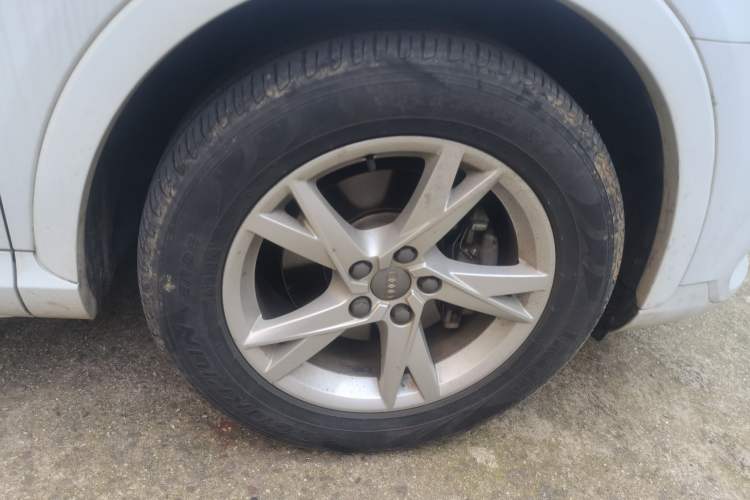 Used Audi Q3 2016 30 TFSI Fashion Model Right Front Wheel Hub
