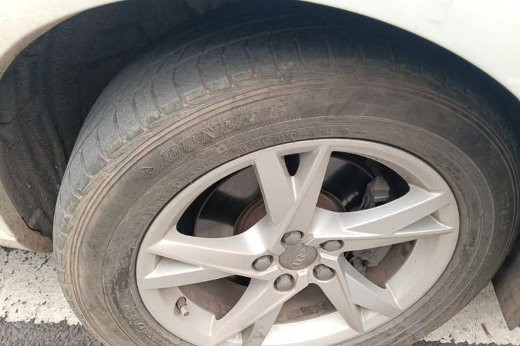 Used Audi Q3 2016 30 TFSI Fashion Model Right Front Wheel Hub