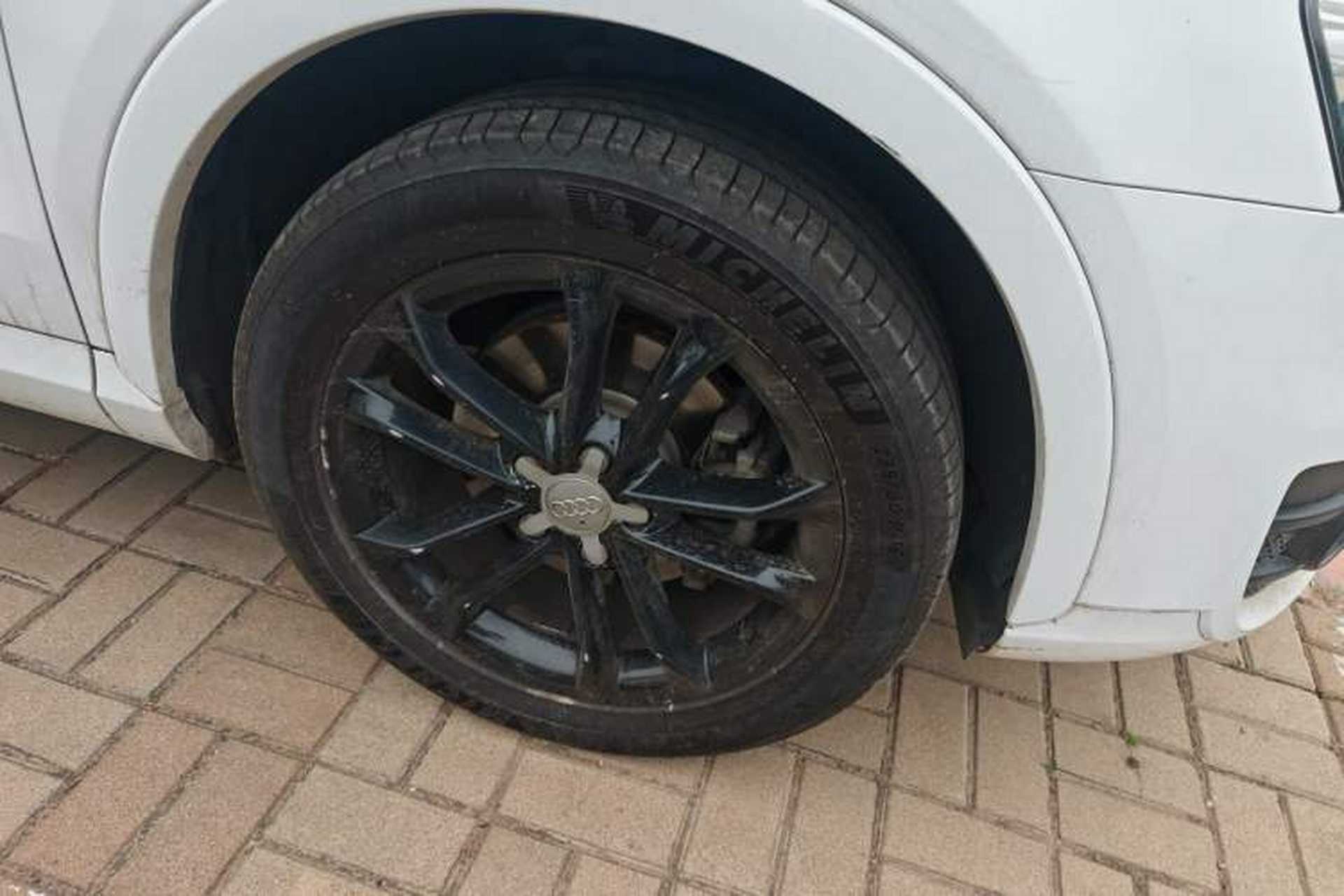 Used Audi Q3 2016 30 TFSI Collector's Edition Comfort Model Right Front Wheel Hub