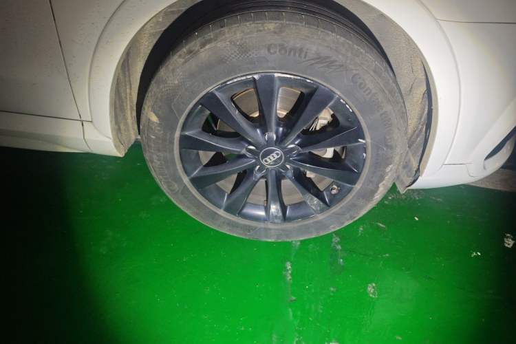 Used Audi Q3 2016 30 TFSI Fashion Model Right Front Wheel Hub