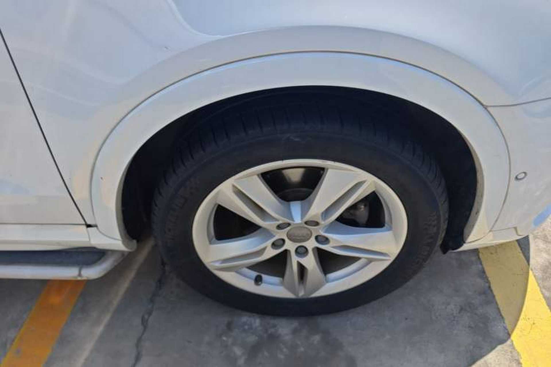 Used Audi Q3 2016 35 TFSI Style Edition Right Front Wheel Hub