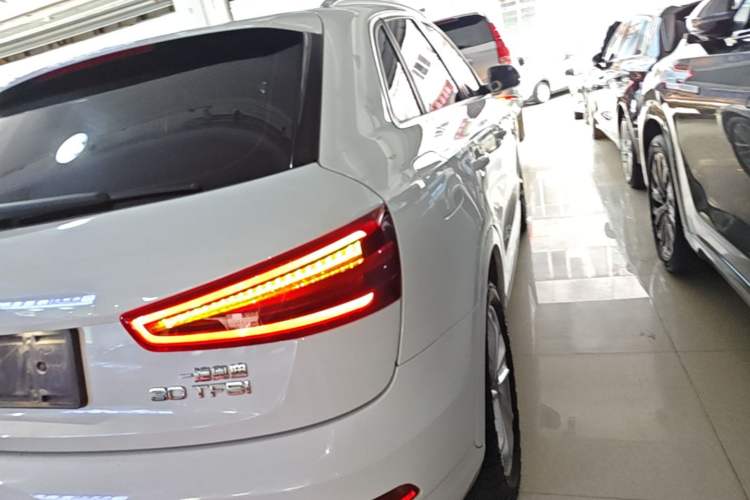 Used Audi Q3 2016 30 TFSI Collector's Edition Intelligent Model Right Rear Taillight