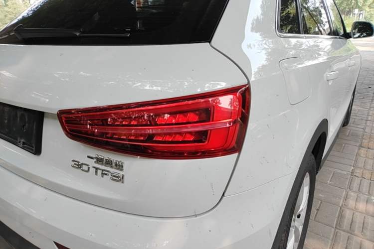 Used Audi Q3 2016 30 TFSI Standard Model Right Rear Taillight