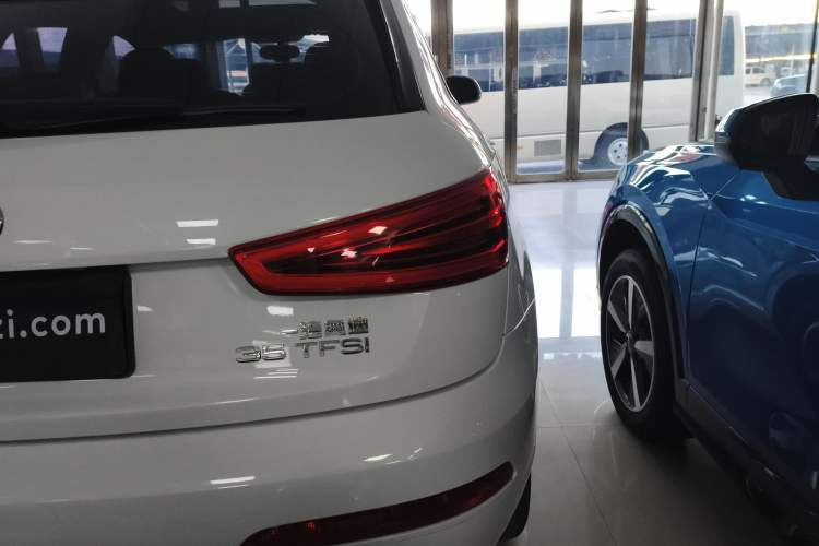 Used Audi Q3 2016 35 TFSI Collection Edition Comfort Model Right Rear Taillight