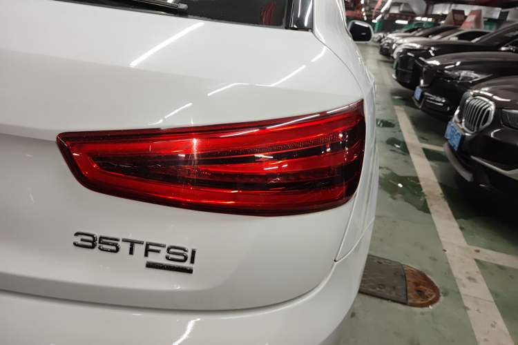 Used Audi Q3 2016 30 TFSI Collector's Edition Intelligent Model Right Rear Taillight