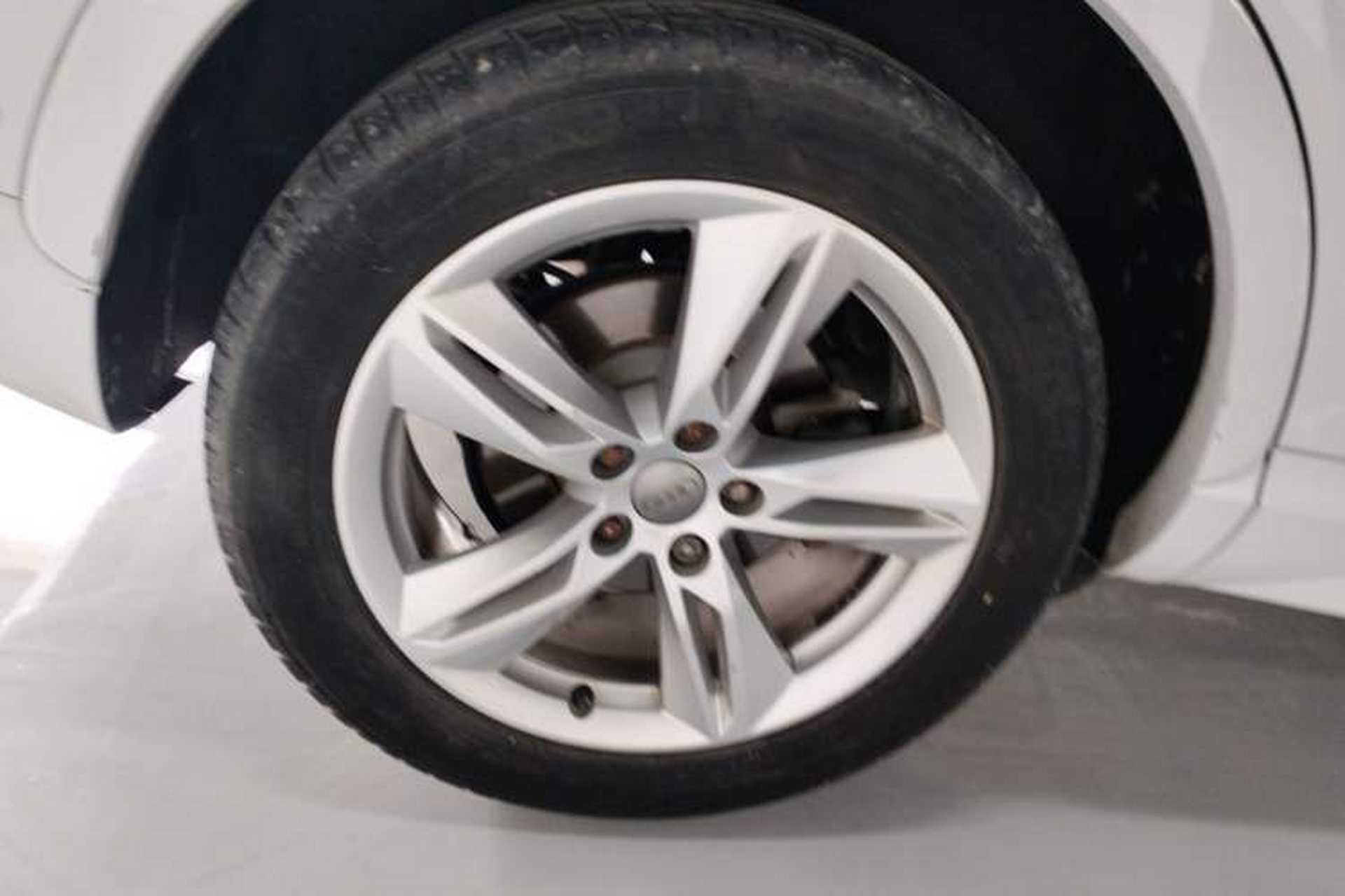 Used Audi Q3 2016 35 TFSI Style Edition Right Rear Wheel Hub