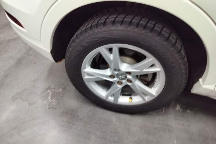 Used Audi Q3 2016 30 TFSI Fashion Model Right Rear Wheel Hub