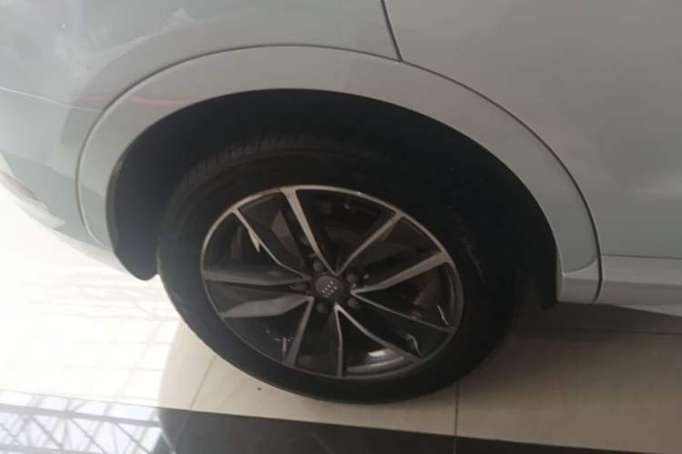 Used Audi Q3 2016 30 TFSI Fashion Model Right Rear Wheel Hub