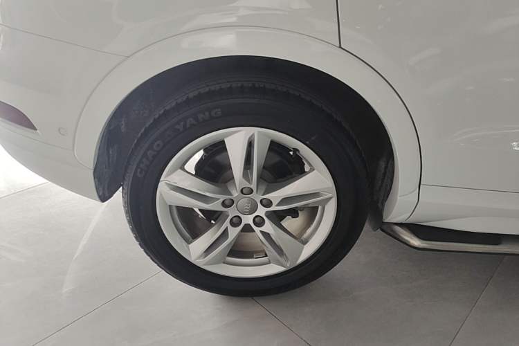 Used Audi Q3 2016 30 TFSI Fashion Model Right Rear Wheel Hub