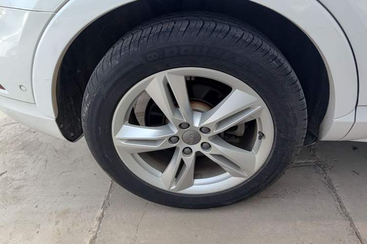 Used Audi Q3 2016 30 TFSI Fashion Model Right Rear Wheel Hub