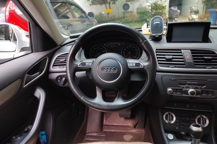Used Audi Q3 2016 30 TFSI Collector's Edition Intelligent Model Steering Wheel