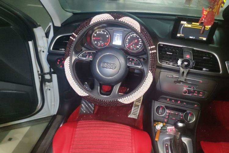 Used Audi Q3 2016 35 TFSI quattro all-wheel-drive style model Steering Wheel