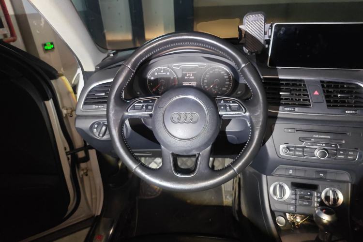 Used Audi Q3 2016 30 TFSI Collector's Edition Intelligent Model Steering Wheel