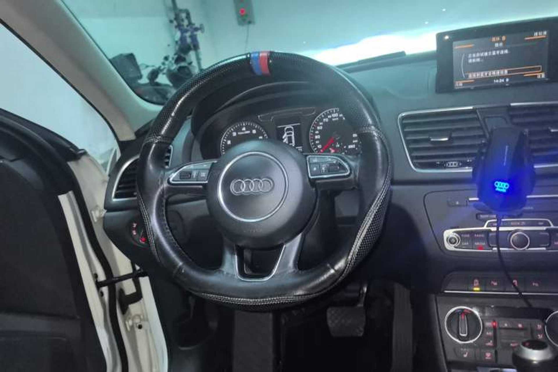Used Audi Q3 2016 30 TFSI Fashion Model Steering Wheel