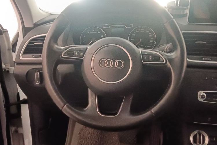 Used Audi Q3 2016 35 TFSI Collection Edition Intelligent Model Steering Wheel