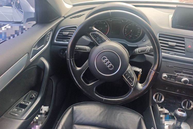 Used Audi Q3 2016 30 TFSI Collector's Edition Comfort Model Steering Wheel