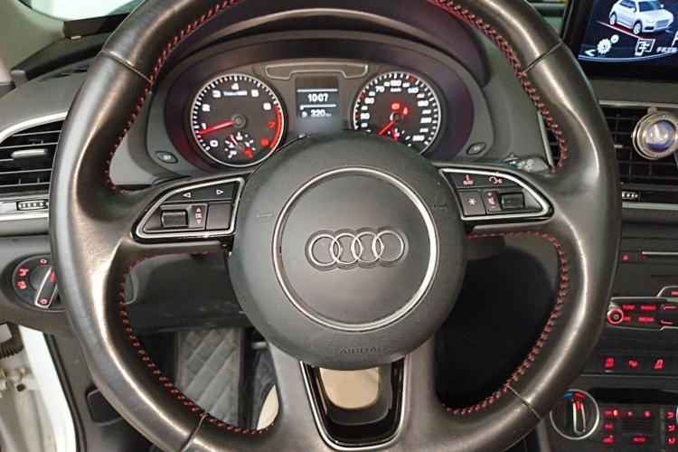 Used Audi Q3 2016 35 TFSI quattro all-wheel-drive style model Steering Wheel
