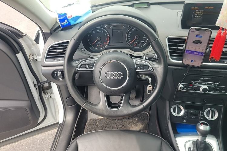 Used Audi Q3 2016 30 TFSI Collector's Edition Comfort Model Steering Wheel
