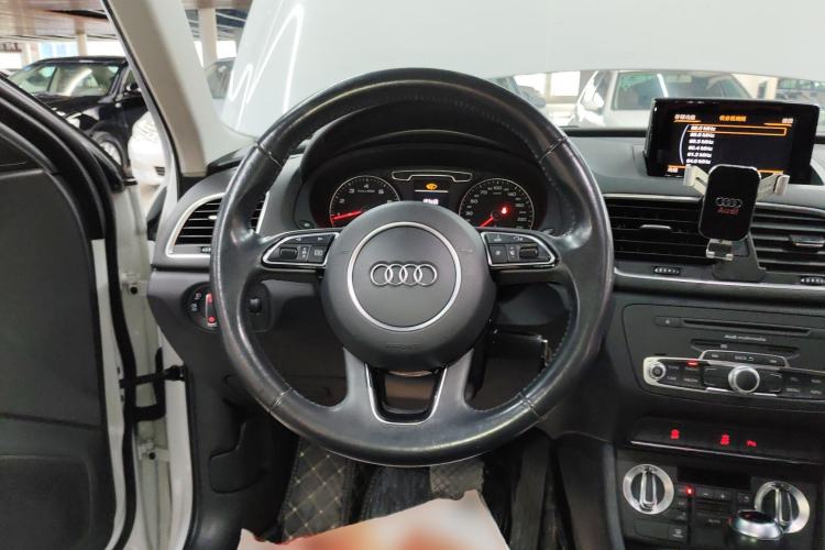 Used Audi Q3 2016 30 TFSI Collector's Edition Comfort Model Steering Wheel