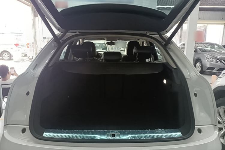Used Audi Q3 2016 30 TFSI Fashion Model Trunk