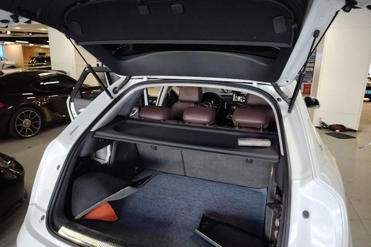 Used Audi Q3 2016 30 TFSI Collector's Edition Intelligent Model Trunk
