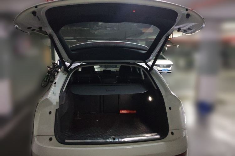 Used Audi Q3 2016 35 TFSI Fashion Model Trunk